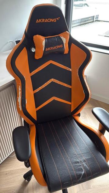 GRATIS: AKRACING Gamestoel beschikbaar voor biedingen