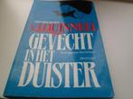 Gevecht in het Duister - A.J Quinnell, Ophalen of Verzenden, Gelezen