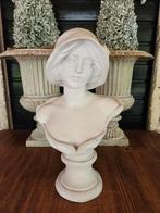 Mooie brocante buste vrouw beton, Antiek en Kunst, Curiosa en Brocante, Ophalen