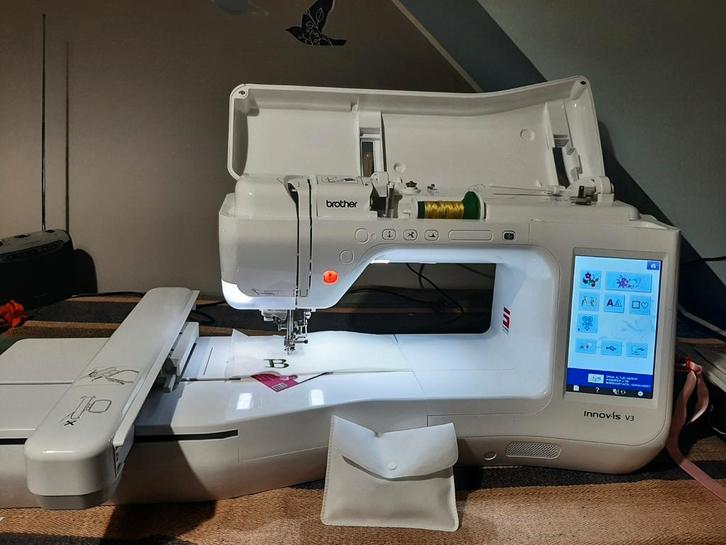 borduurmachine Brother V3, Hobby en Vrije tijd, Borduren en Borduurmachines, Gebruikt, Borduurmachine, Ophalen