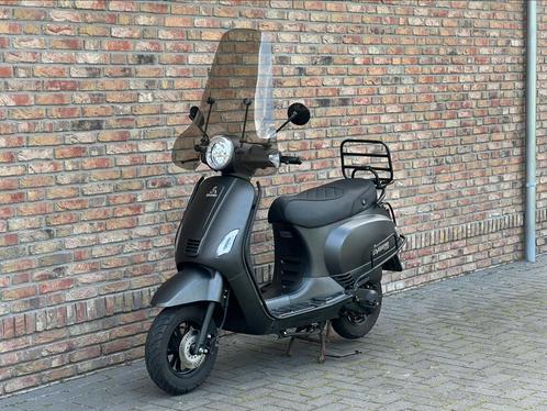 Marengo V-Line Geel kenteken, Fietsen en Brommers, Scooters | Overige merken, Zo goed als nieuw, Ophalen