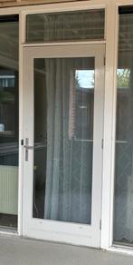 Hardhouten tuindeur, Deurkozijn, Zo goed als nieuw, Hout, Ophalen