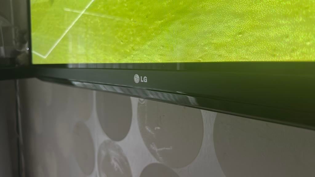 LG 50 inch tv, Audio, Tv en Foto, Televisies, Zo goed als nieuw, LED, 100 cm of meer, Full HD (1080p), LG, 50 Hz, Ophalen