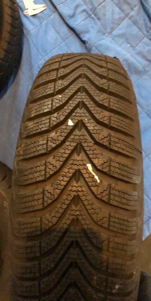 Banden en velgen, Auto-onderdelen, Banden en Velgen, Banden en Velgen, Winterbanden, 14 inch, 165 mm, Nieuw, Ophalen