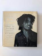 Bob Marley: Songs of Freedom (boek, Engelstalig), Boeken, Ophalen of Verzenden, Gelezen, Artiest