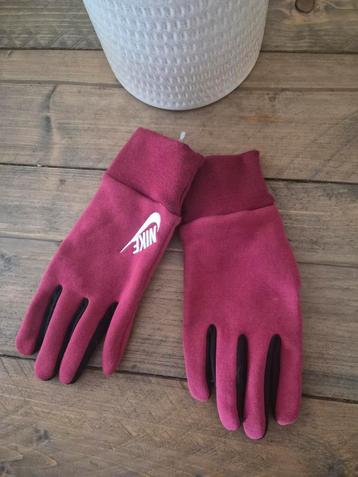 Nike Handschoenen - Maat L/XL (nieuw) beschikbaar voor biedingen