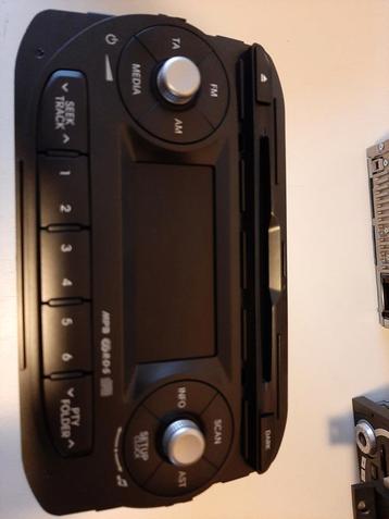 Autoradio beschikbaar voor biedingen
