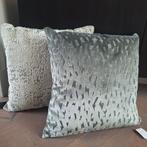 👍Luxe kussenset 2x zacht groen velours velvet | hotel chic, Huis en Inrichting, Woonaccessoires | Kussens, Nieuw, Ophalen of Verzenden