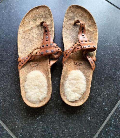 ugg  nwe slippers 1 x aangehad niet mijn ding leer kurk wol, Kleding | Dames, Schoenen, Zo goed als nieuw, Slippers, Bruin, Ophalen
