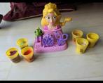 Rapunzel kapsalon Play Doh Inc 6 potjes klei, Hobby en Vrije tijd, Knutselen, Ophalen of Verzenden, Zo goed als nieuw