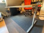 Bureau 220 * 80 cm, Huis en Inrichting, Bureaus, Ophalen, In hoogte verstelbaar, Zo goed als nieuw
