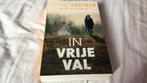Boek van Corine Hartman in vrije val nieuw, Boeken, Ophalen, Nieuw, Nederland