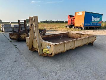 Haakarm bak 4 meter 5 kuub beschikbaar voor biedingen