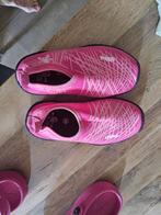 Meisjes roze surfschoenen mt 30, Aroona, Kind, Zeil- of Surfschoenen, Ophalen of Verzenden