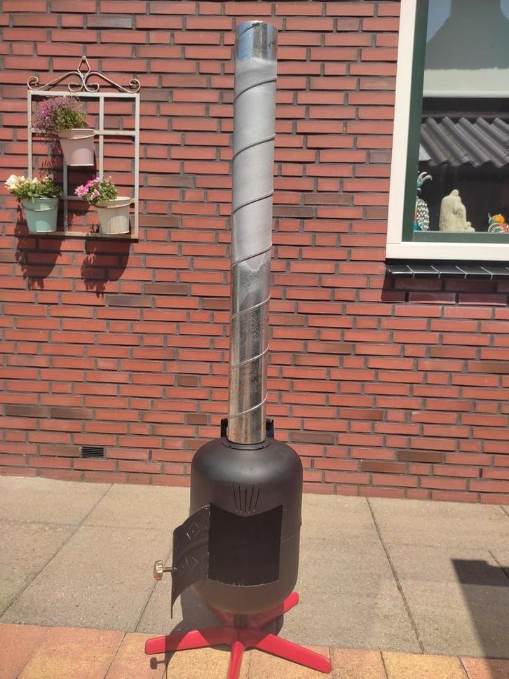 Tuinkachel 🔥 hout kachel tuinhaard  met pijp afneembaar, Tuin en Terras, Tuinhaarden, Zo goed als nieuw, Ophalen
