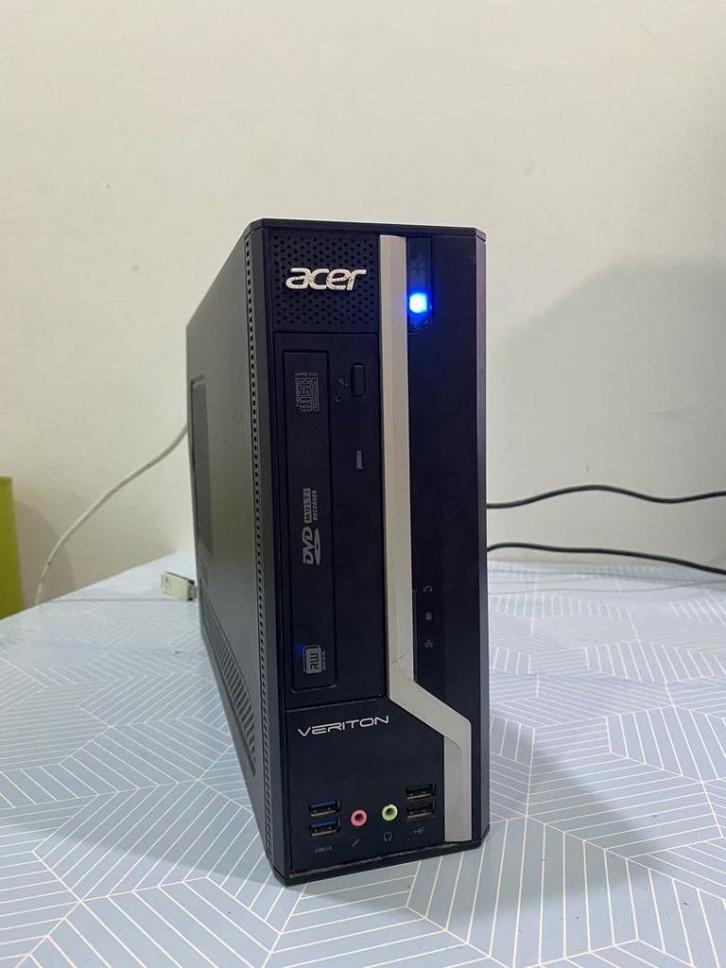 Snelle en compacte Acer Veriton, Computers en Software, Desktop Pc's, Zo goed als nieuw, 2 tot 3 Ghz, HDD, SSD, 8 GB, Ophalen