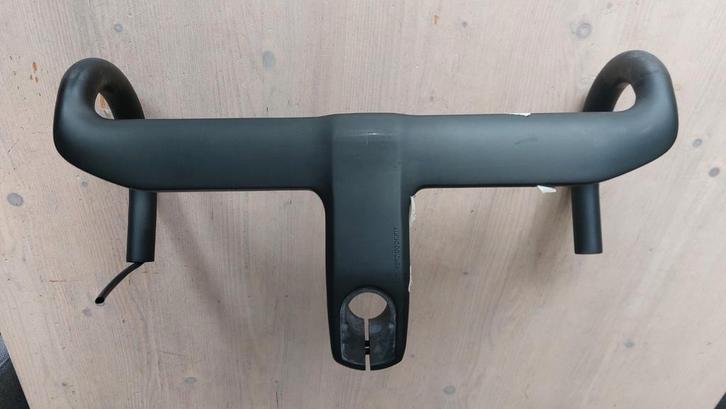 Cube litening geïntegreerd aero stuur, 400110, Fietsen en Brommers, Fietsonderdelen, Nieuw, Racefiets, Stuur, Ophalen of Verzenden