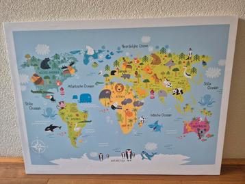 Leuke Canvas Poster Wereldkaart met Dieren beschikbaar voor biedingen