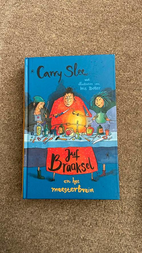 Carry Slee - Juf Braaksel en het meesterbrein, Boeken, Kinderboeken | Jeugd | onder 10 jaar, Zo goed als nieuw, Ophalen of Verzenden