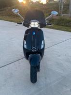 Vespa Sprint Iget, Fietsen en Brommers, Scooters | Vespa, Ophalen, Gebruikt, Benzine, Maximaal 25 km/u