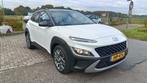 Hyundai KONA 1.6 GDI HEV Premium Sky, Auto's, Hyundai, Stof, Met garantie (alle), Wit, Bedrijf