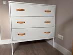 Commode Coming kids Bliss met 3 lades en leren handvatten, Ophalen, Zo goed als nieuw, Voetruimte, 90 tot 105 cm