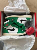 Jordan 1 High OG Lucky Green, Kleding | Heren, Schoenen, Overige kleuren, Ophalen of Verzenden, Sneakers of Gympen, Gedragen