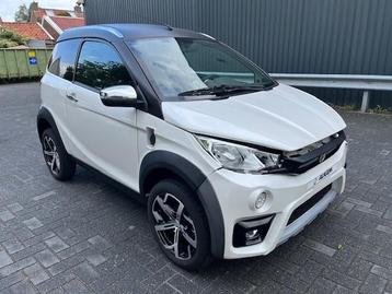 Aixam e-Crossover Premium 100% elektrisch (bj 2023) beschikbaar voor biedingen