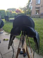 Te koop, Schleese dressuur zadel, seat 17 inch., Dieren en Toebehoren, Paarden en Pony's | Zadels, Ophalen of Verzenden, Dressuur