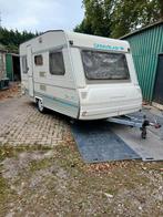Caravelair Bamba 395T '93 - Nette staat!, Caravans en Kamperen, Caravans, Standaardzit, 75 kg, Omvormbare zithoek, Bedrijf