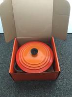 Mooie oranje zware gietijzeren braadpan braadketel 🥘 25cm, Huis en Inrichting, Keuken | Potten en Pannen, Ophalen of Verzenden