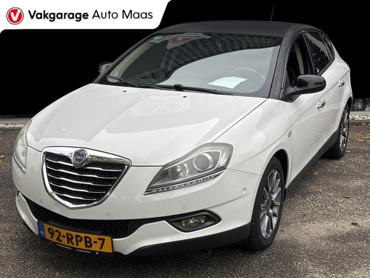 Lancia Delta 1.4 Multi-Air 140pk Silver Airco / Cruise Contr, Auto's, Lancia, Bedrijf, Te koop, Delta, ABS, Airbags, Airconditioning