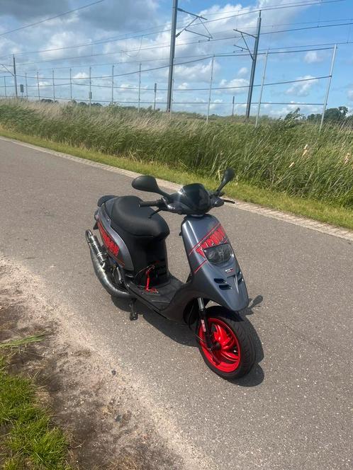 Piaggio typhoon kappenset originele lak, Motoren, Tuning en Styling, Ophalen of Verzenden