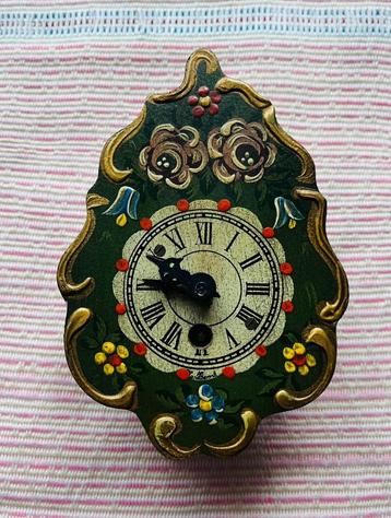 Zeldzaam Wintermantel Schwarzwalder miniatuur klokje beschikbaar voor biedingen