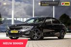BMW 3 Serie 318i Executive Edition M-Sport | Pano | Camera |, Achterwielaandrijving, Gebruikt, 1465 kg, Zwart