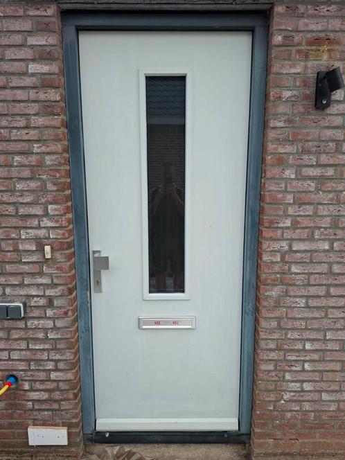 Geisoleerde voordeur + kozijn 2315 x 930 mm, Doe-het-zelf en Verbouw, Kozijnen en Schuifpuien, Gebruikt, Deurkozijn, Hout, 225 cm of meer