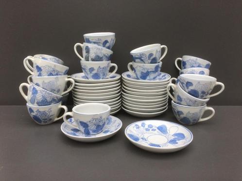 Set van Blue China koppen en onderzetters, Huis en Inrichting, Keuken | Servies, Gebruikt, Kop(pen) en/of Schotel(s), Overige stijlen