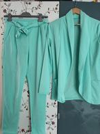Mintgroen Pak - Blazer & Broek - S/M, Kostuum of Pak, Ophalen of Verzenden, Zo goed als nieuw, Maat 36 (S)