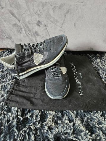 Stoere Philippe Model dames sneakers donkerblauw en maat 40 beschikbaar voor biedingen