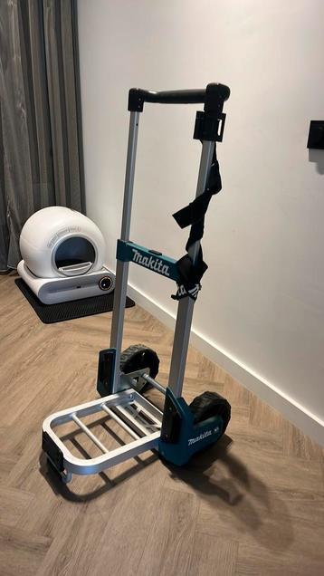 Gloednieuwe Makita Trolley voor M-box te koop! beschikbaar voor biedingen