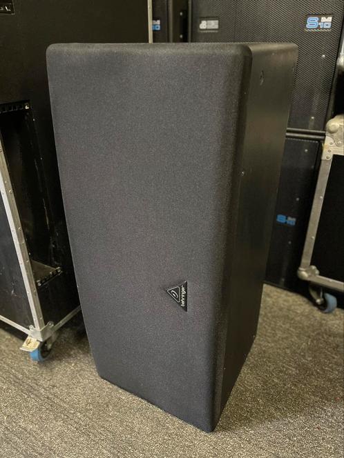 Dubbel 12 inch subwoofer Behringer 400 watt, Audio, Tv en Foto, Luidsprekers, Zo goed als nieuw, Subwoofer, 120 watt of meer, Overige merken