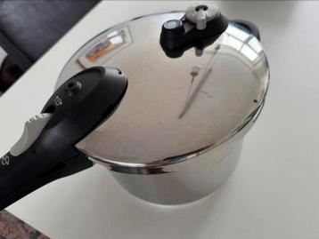 ZGAN Tefal Snelkookpan - Perfect voor snelle maaltijden! 💫 beschikbaar voor biedingen