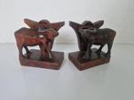 Balinese art deco boekensteunen karbauw hout., Antiek en Kunst, Ophalen of Verzenden