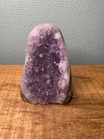Amethist op staanvlak, Verzamelen, Mineralen en Fossielen, Ophalen of Verzenden
