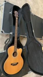 Semi- Akoerische basgitaar + koffer, Ophalen
