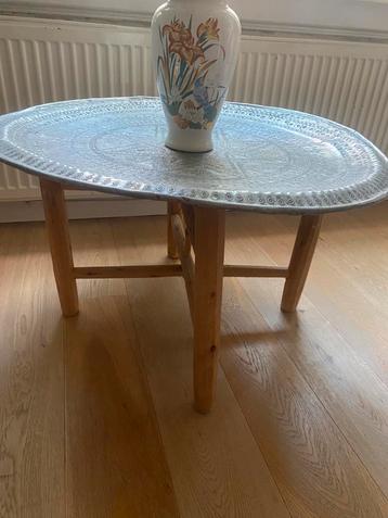 Marokkaanse zilveren salontafel dienblad houten poten zilver beschikbaar voor biedingen