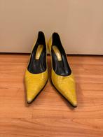 Paul Warmer gele pumps maat 36,5, Kleding | Dames, Schoenen, Ophalen of Verzenden, Gedragen, Geel, Pumps