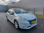 Mooie Peugeot 208 1.2 VTI automaat 82PK 5D 2015 lage kmstand, Stof, 1199 cc, Wit, Parkeersensor