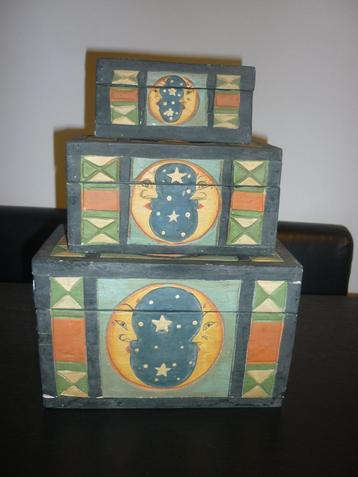 Set houten opbergdozen / 3 houten kistjes sterren & maan beschikbaar voor biedingen