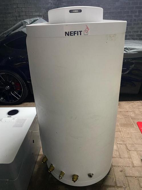 Nefit boiler 200 liter, Doe-het-zelf en Verbouw, Geisers en Boilers, Zo goed als nieuw, Boiler, 100 liter of meer, Minder dan 3 jaar oud